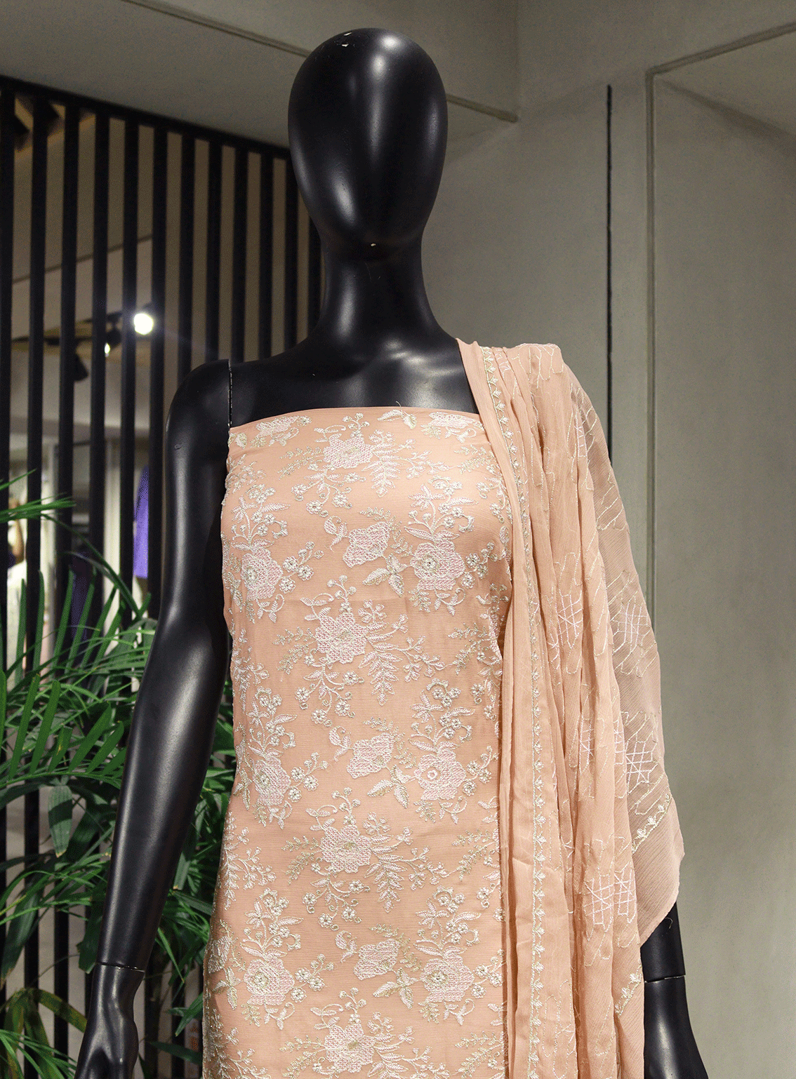 Royal Fashions Embroidered Chiffon Unstitched 2 Piece Suit - ET2514 Pink Royal Fashions Embroidered Chiffon Unstitched 2 Piece Suit - ET2514 Pink