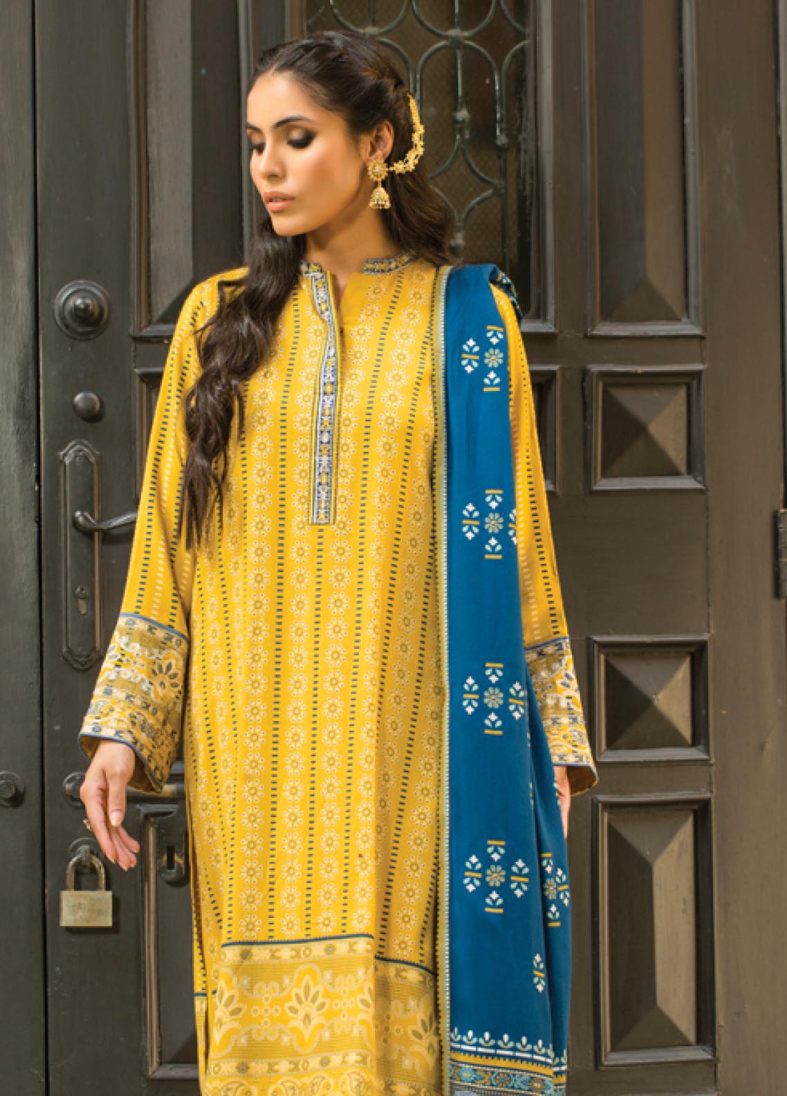 D#064 LSM Lakhany Dareechay Emb Collection 1122 D#064 LSM Lakhany Dareechay Emb Collection 1122