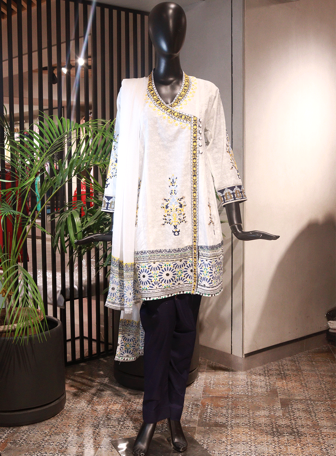 SNSC Embroidered Cotton Stitched 3 Piece Suit - SNSC23FE FRK613 SNSC Embroidered Cotton Stitched 3 Piece Suit - SNSC23FE FRK613
