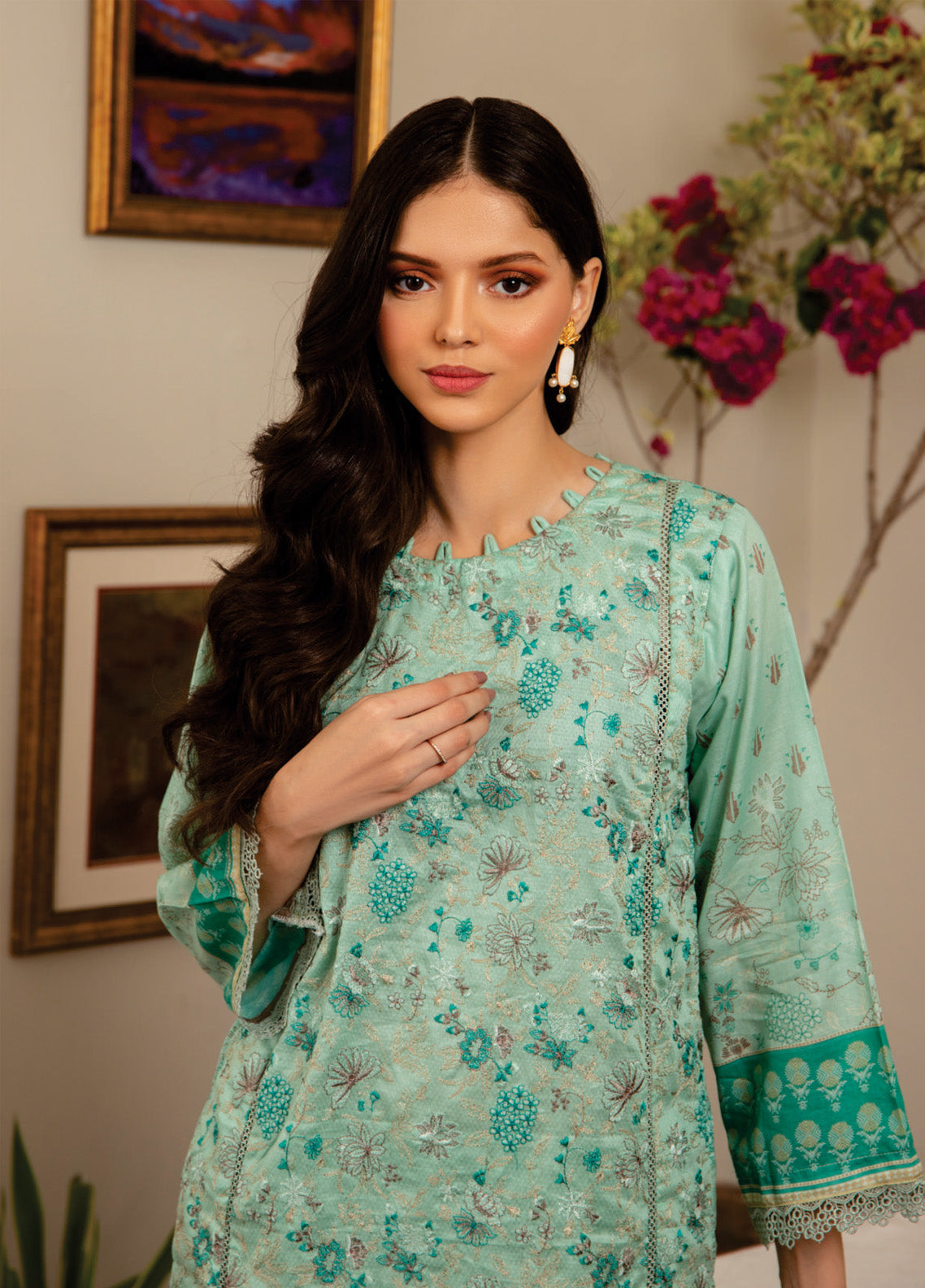 Sahl by Rashid Textile Luxury Embroidered Lawn 3 Piece Unstitched Suit RT24SL-7431 Sahl by Rashid Textile Luxury Embroidered Lawn 3 Piece Unstitched Suit RT24SL-7431