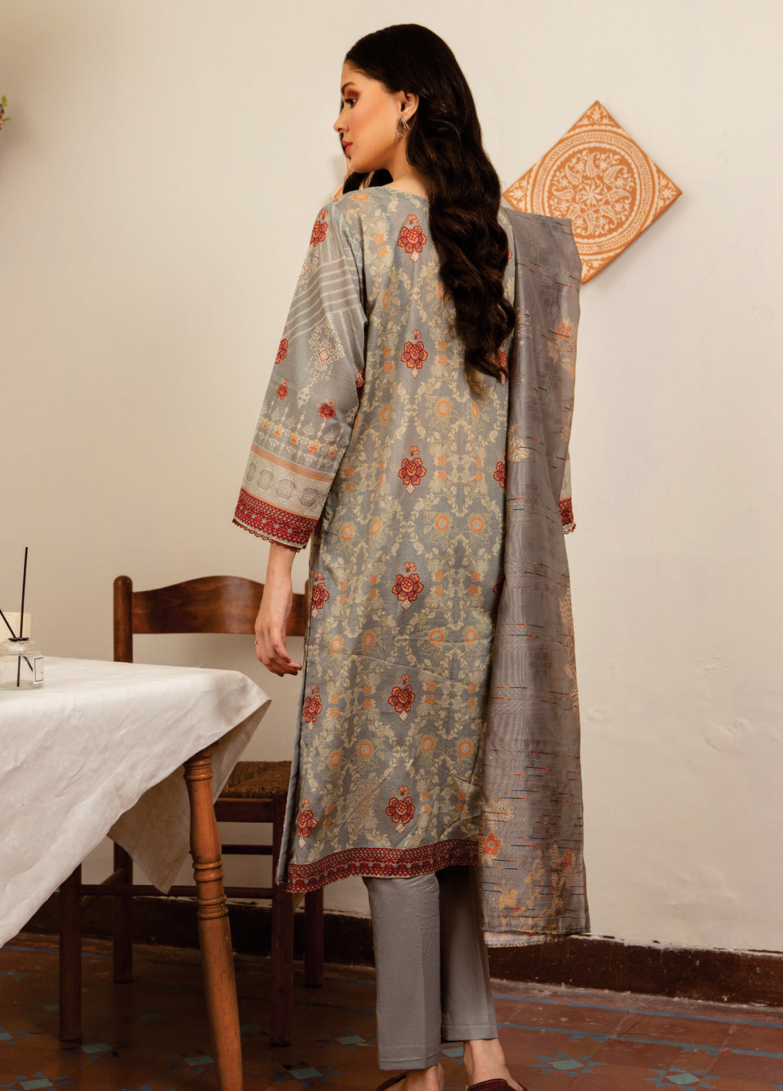 Sahl by Rashid Textile Luxury Embroidered Lawn 3 Piece Unstitched Suit RT24SL-7434 Sahl by Rashid Textile Luxury Embroidered Lawn 3 Piece Unstitched Suit RT24SL-7434