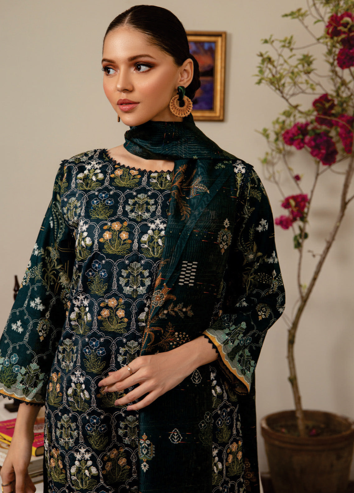 Sahl by Rashid Textile Luxury Embroidered Lawn 3 Piece Unstitched Suit RT24SL-7435 Sahl by Rashid Textile Luxury Embroidered Lawn 3 Piece Unstitched Suit RT24SL-7435
