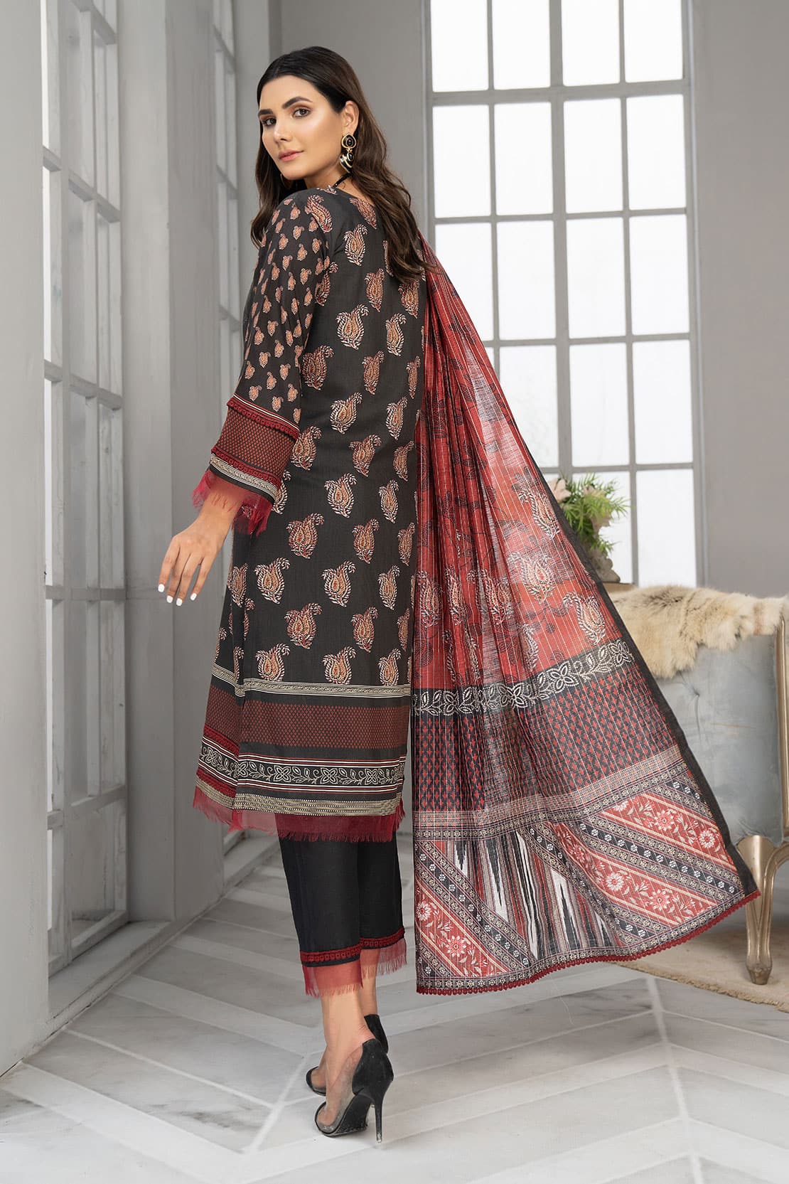 Rashid Unstitched 3 Piece D#6974 Rashid Unstitched 3 Piece D#6974
