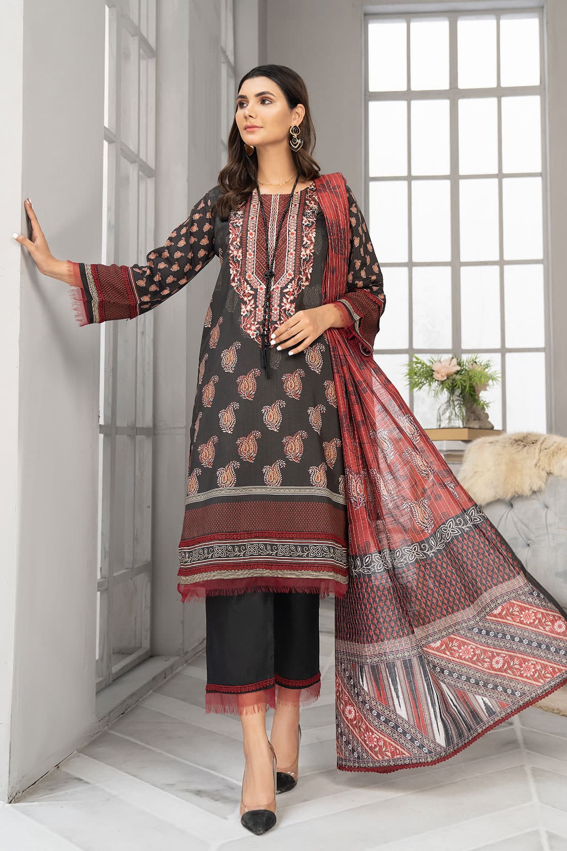 Rashid Unstitched 3 Piece D#6974 Rashid Unstitched 3 Piece D#6974