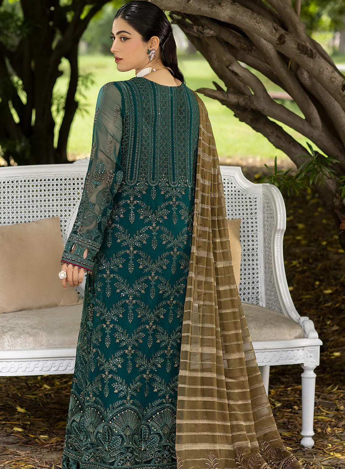 Shafaq By Flossie Embroidered Chiffon Unstitched 3 Piece Suit - 710 Fleur Shafaq By Flossie Embroidered Chiffon Unstitched 3 Piece Suit - 710 Fleur