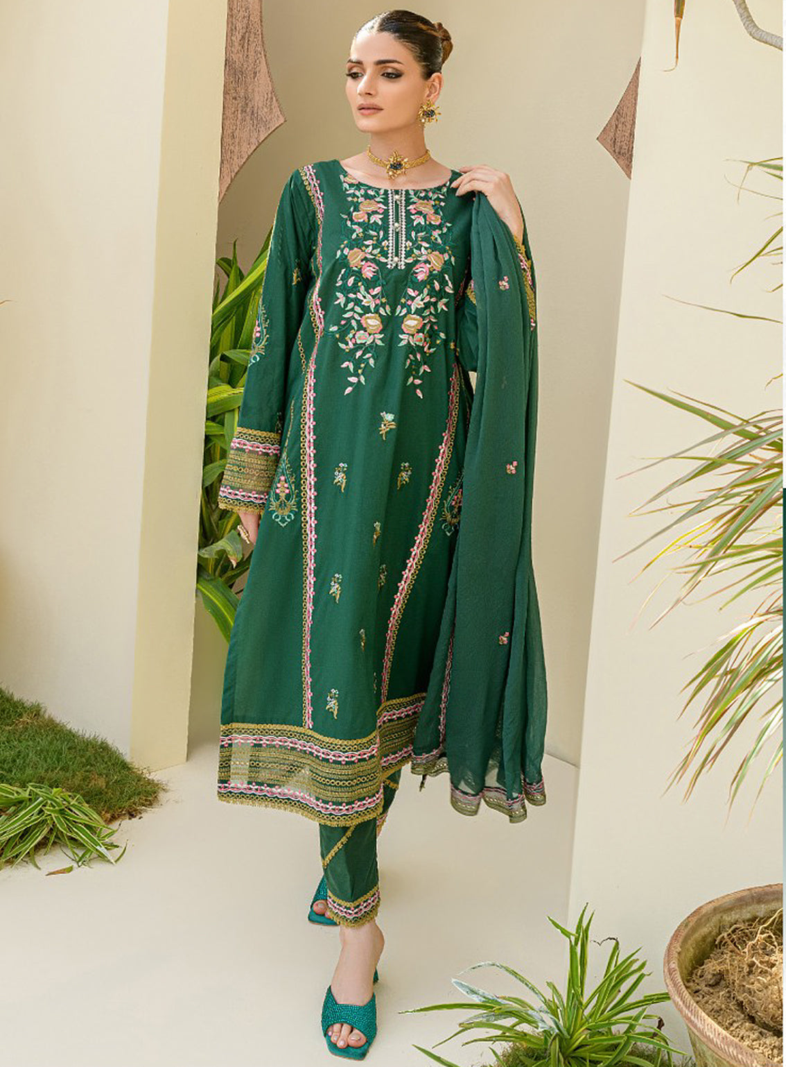 Souz-E-Ulfat By Addee Embroidered Lawn Stitched 3 Piece Suit - AD24SU SM-001 SAAMAAM Souz-E-Ulfat By Addee Embroidered Lawn Stitched 3 Piece Suit - AD24SU SM-001 SAAMAAM