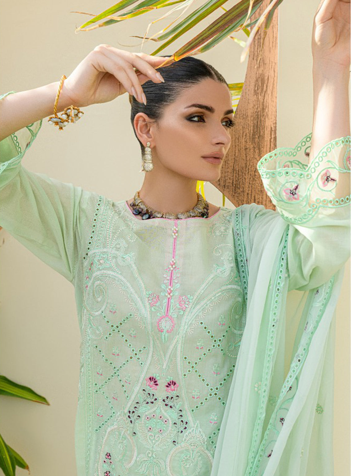Souz-E-Ulfat By Addee Embroidered Lawn Stitched 3 Piece Suit - AD24SU SM-003 RAMEEN Souz-E-Ulfat By Addee Embroidered Lawn Stitched 3 Piece Suit - AD24SU SM-003 RAMEEN