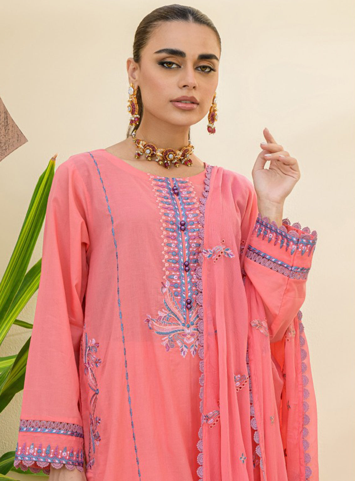Souz-E-Ulfat By Addee Embroidered Lawn Stitched 3 Piece Suit - AD24SU SM-005 RABAYA Souz-E-Ulfat By Addee Embroidered Lawn Stitched 3 Piece Suit - AD24SU SM-005 RABAYA