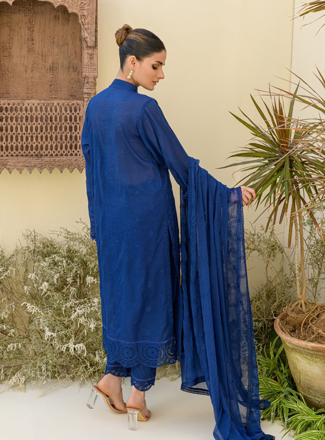 Souz-E-Ulfat By Addee Embroidered Lawn Stitched 3 Piece Suit - AD24SU SM-006 GITI Souz-E-Ulfat By Addee Embroidered Lawn Stitched 3 Piece Suit - AD24SU SM-006 GITI