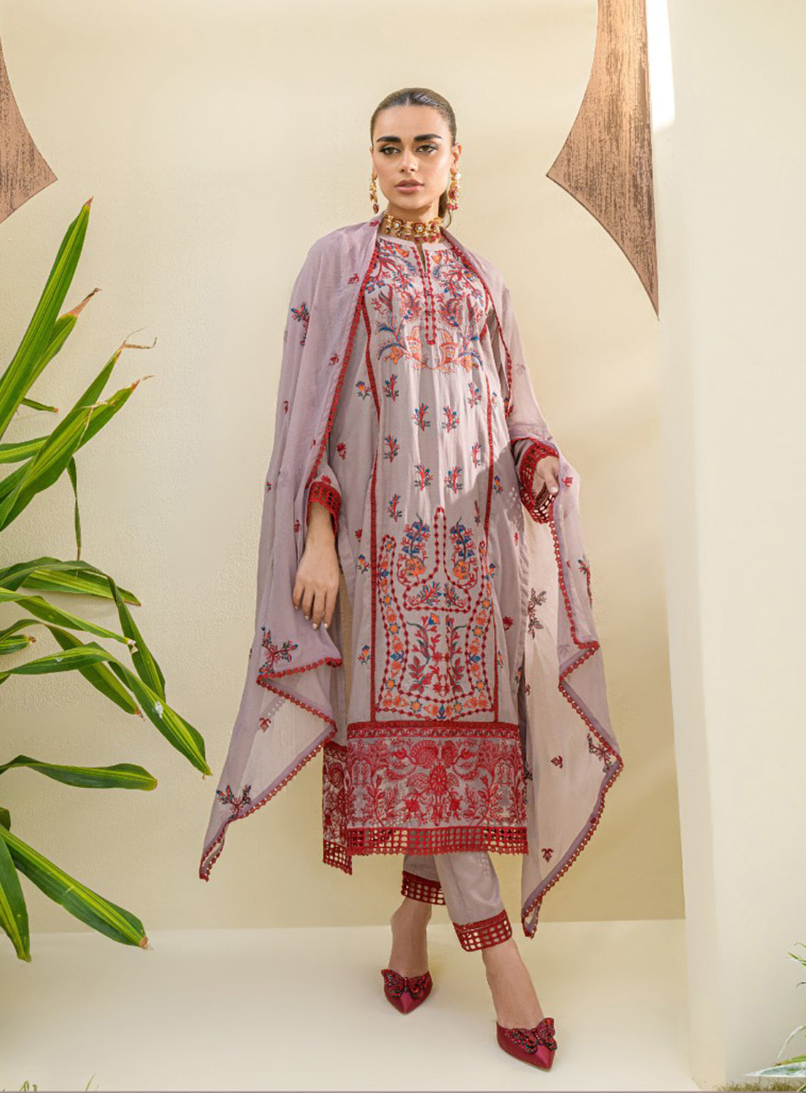 Souz-E-Ulfat By Addee Embroidered Lawn Stitched 3 Piece Suit - AD24SU SM-010 ZAAMIRAH Souz-E-Ulfat By Addee Embroidered Lawn Stitched 3 Piece Suit - AD24SU SM-010 ZAAMIRAH