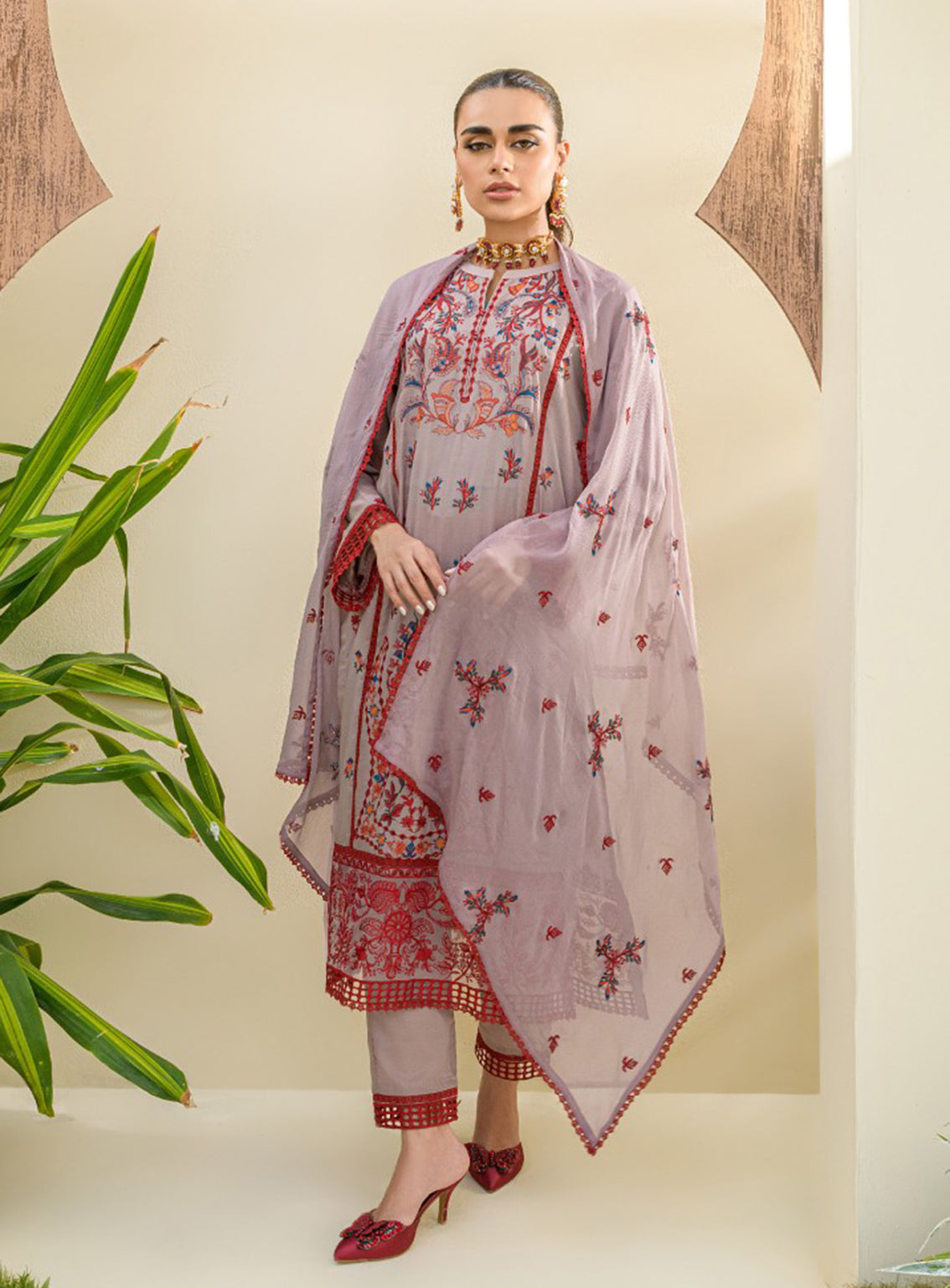 Souz-E-Ulfat By Addee Embroidered Lawn Stitched 3 Piece Suit - AD24SU SM-010 ZAAMIRAH Souz-E-Ulfat By Addee Embroidered Lawn Stitched 3 Piece Suit - AD24SU SM-010 ZAAMIRAH