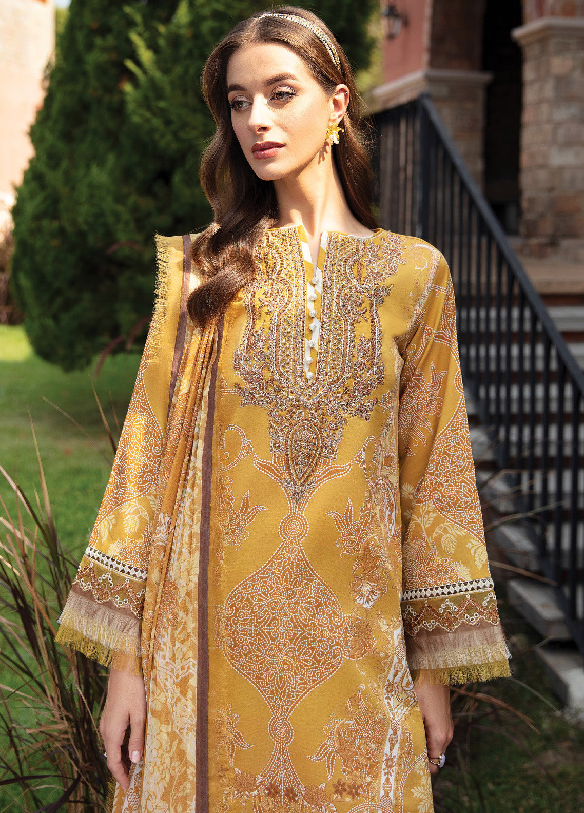 Springtime Ballet By Gulaal Embroidered Lawn Unstitched 3 Piece Suit - GL24L 02 CEYDA Springtime Ballet By Gulaal Embroidered Lawn Unstitched 3 Piece Suit - GL24L 02 CEYDA