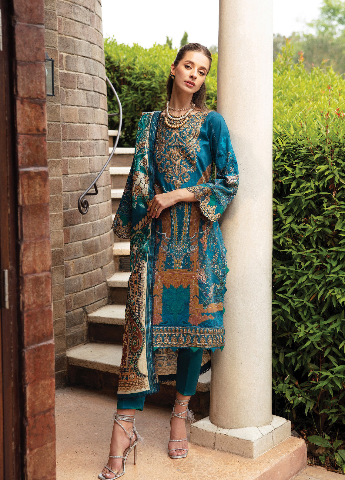 Springtime Ballet By Gulaal Embroidered Lawn Unstitched 3 Piece Suit - GL24L 03 ESILA Springtime Ballet By Gulaal Embroidered Lawn Unstitched 3 Piece Suit - GL24L 03 ESILA