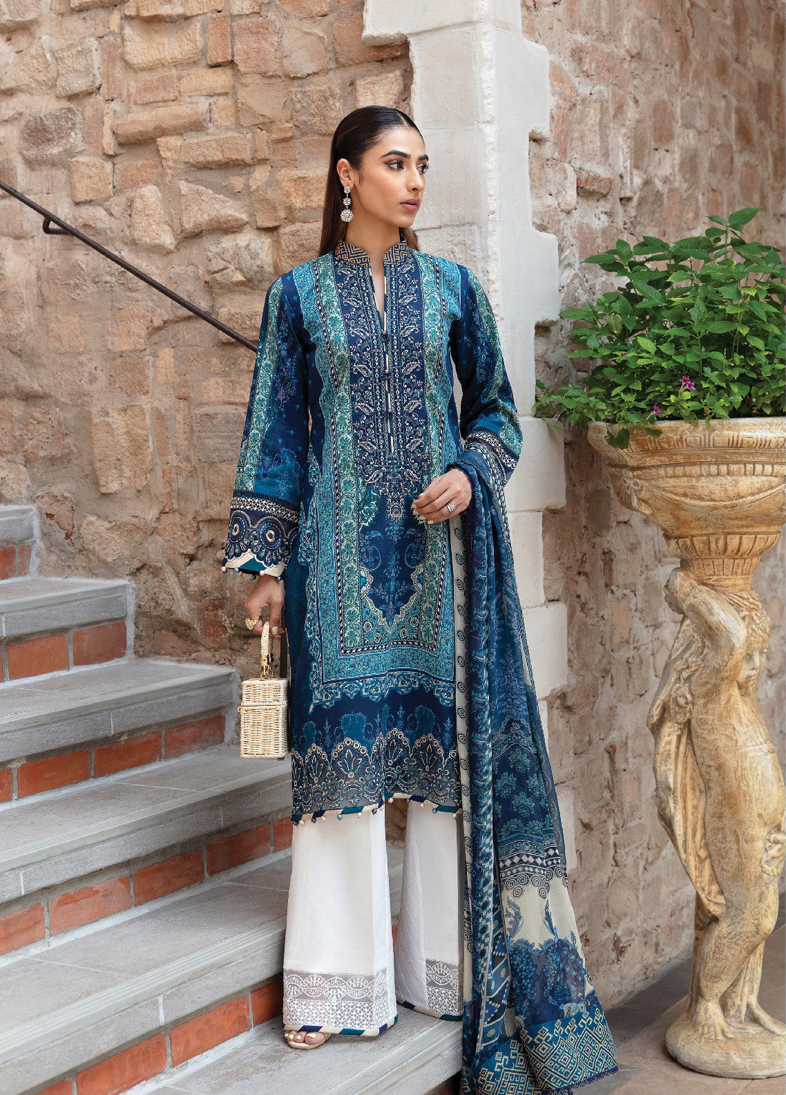 Springtime Ballet By Gulaal Embroidered Lawn Unstitched 3 Piece Suit - GL24L 08 AZUR Springtime Ballet By Gulaal Embroidered Lawn Unstitched 3 Piece Suit - GL24L 08 AZUR