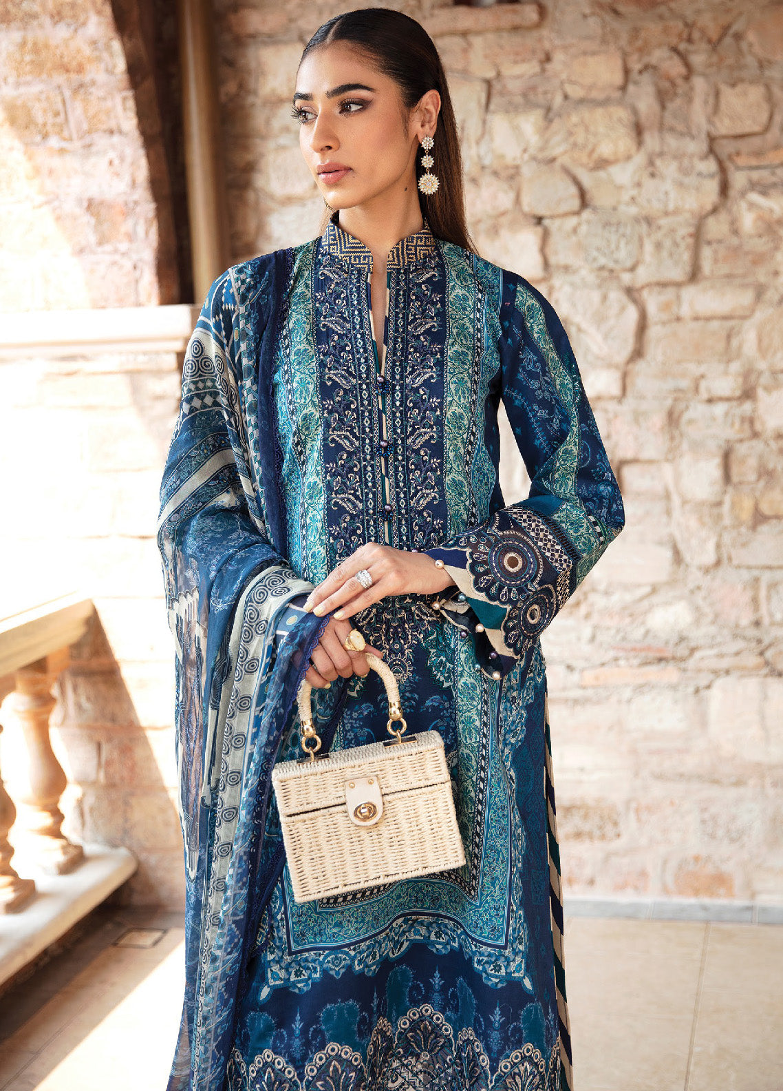 Springtime Ballet By Gulaal Embroidered Lawn Unstitched 3 Piece Suit - GL24L 08 AZUR Springtime Ballet By Gulaal Embroidered Lawn Unstitched 3 Piece Suit - GL24L 08 AZUR