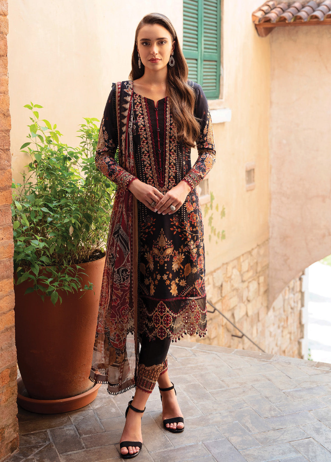 Springtime Ballet By Gulaal Embroidered Lawn Unstitched 3 Piece Suit - GL24L 10 LEYLA Springtime Ballet By Gulaal Embroidered Lawn Unstitched 3 Piece Suit - GL24L 10 LEYLA