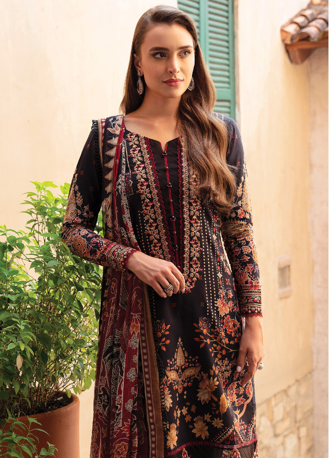 Springtime Ballet By Gulaal Embroidered Lawn Unstitched 3 Piece Suit - GL24L 10 LEYLA Springtime Ballet By Gulaal Embroidered Lawn Unstitched 3 Piece Suit - GL24L 10 LEYLA