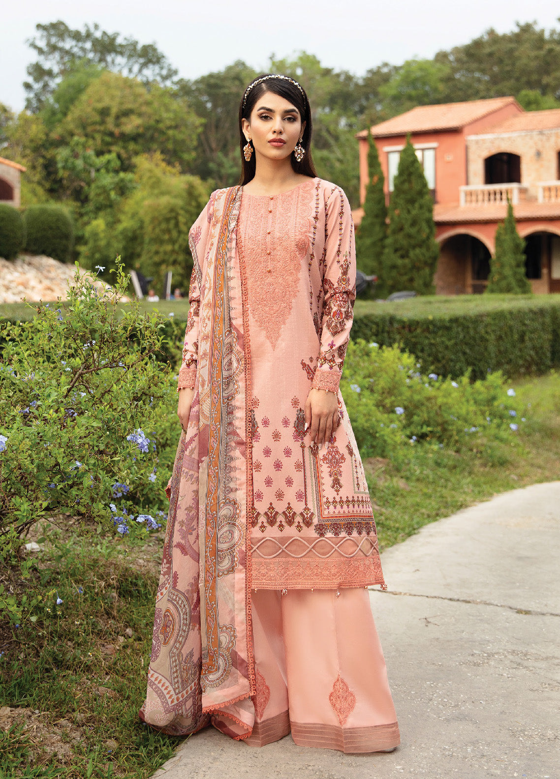 Springtime Ballet By Gulaal Embroidered Lawn Unstitched 3 Piece Suit - GL24L 12 HESTIA Springtime Ballet By Gulaal Embroidered Lawn Unstitched 3 Piece Suit - GL24L 12 HESTIA