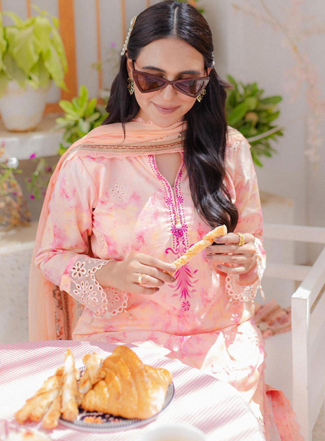 Sunshine Bloom By Al Zohaib Embroidered Cambric Unstitched 3 Piece Suit - 01 Sunshine Bloom By Al Zohaib Embroidered Cambric Unstitched 3 Piece Suit - 01