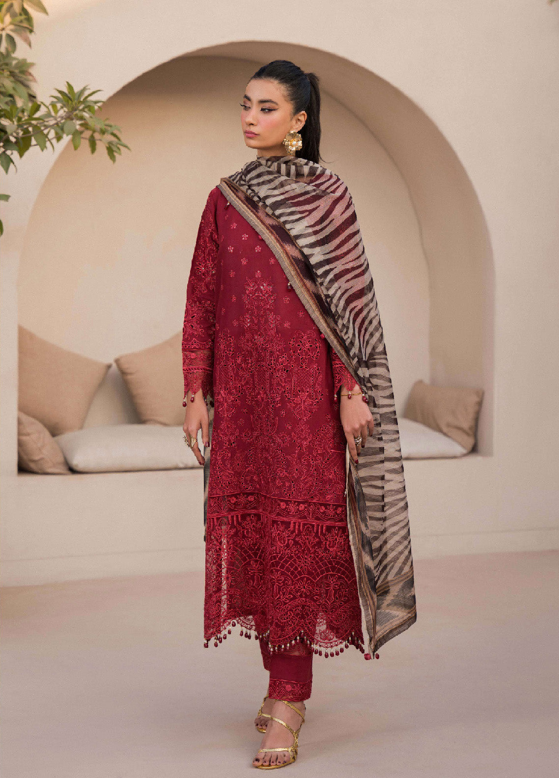 Symphony By Neeshay Embroidered Lawn Unstitched 3 Piece Suit - NE24SY CADENCE Symphony By Neeshay Embroidered Lawn Unstitched 3 Piece Suit - NE24SY CADENCE