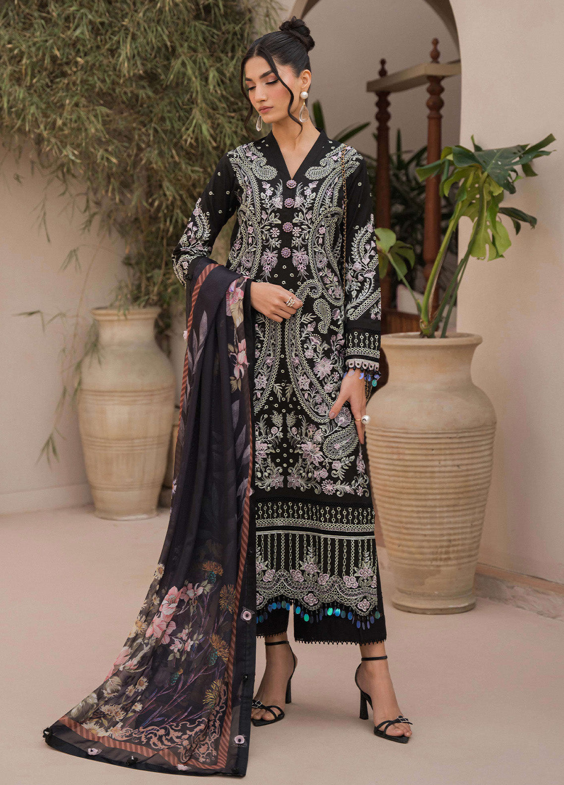 Symphony By Neeshay Embroidered Lawn Unstitched 3 Piece Suit - NE24SY CELESTIAL Symphony By Neeshay Embroidered Lawn Unstitched 3 Piece Suit - NE24SY CELESTIAL
