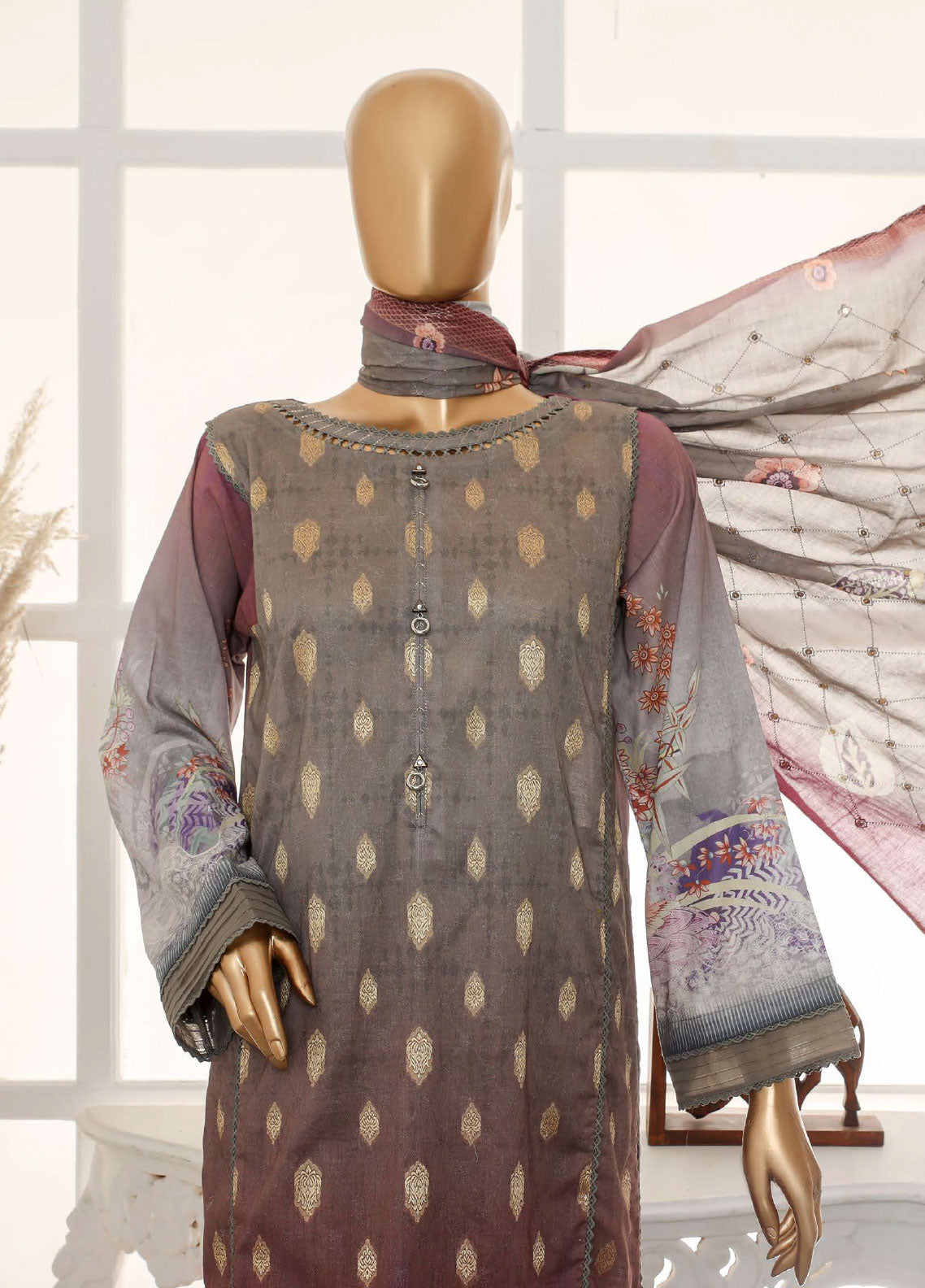 D#15984 HZ Diamond Nayab Emb Lawn Collection 123 D#15984 HZ Diamond Nayab Emb Lawn Collection 123
