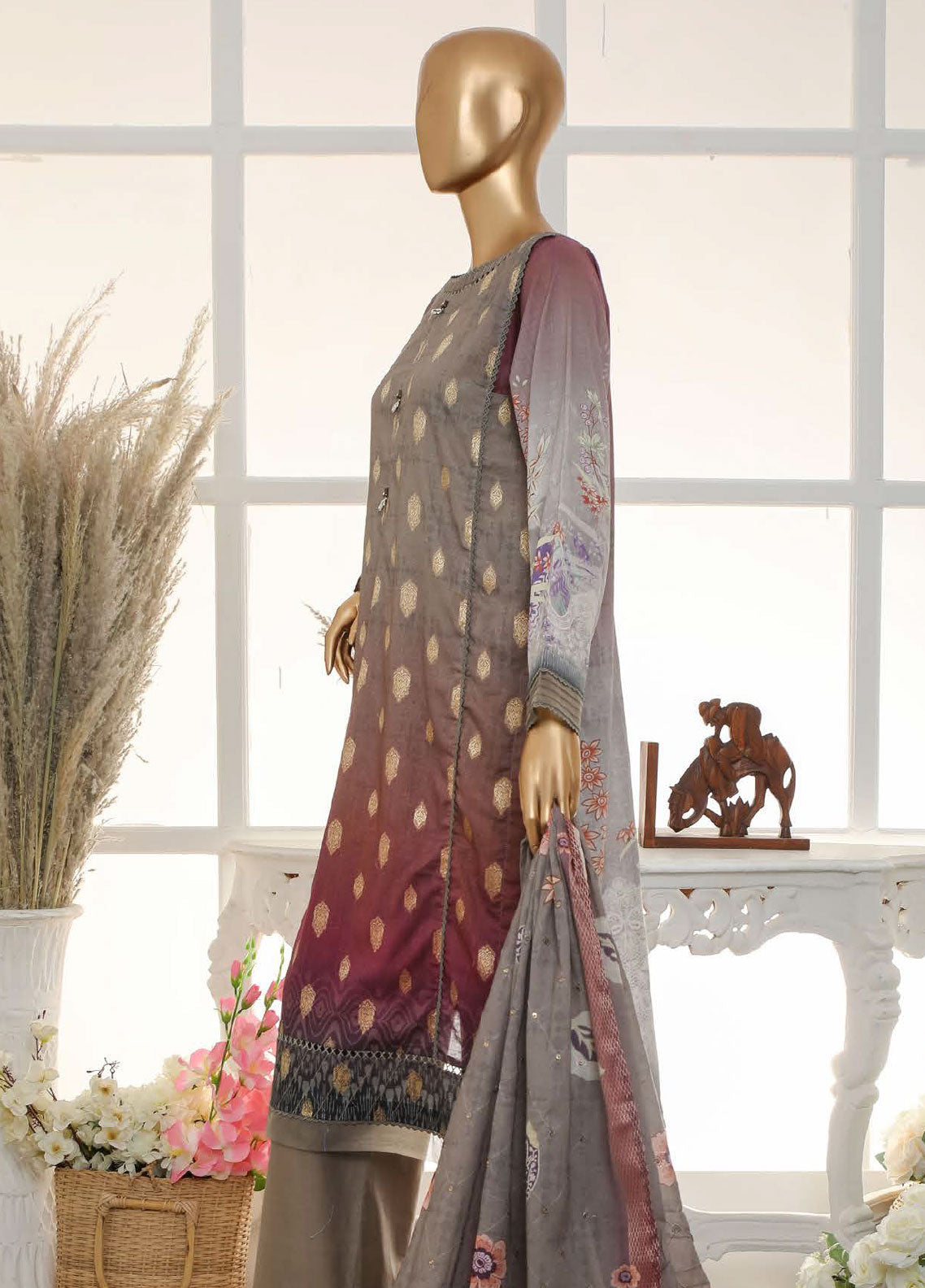 D#15984 HZ Diamond Nayab Emb Lawn Collection 123 D#15984 HZ Diamond Nayab Emb Lawn Collection 123