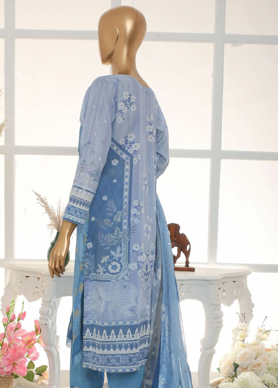 D#15985 HZ Diamond Nayab Emb Lawn Collection 123 D#15985 HZ Diamond Nayab Emb Lawn Collection 123