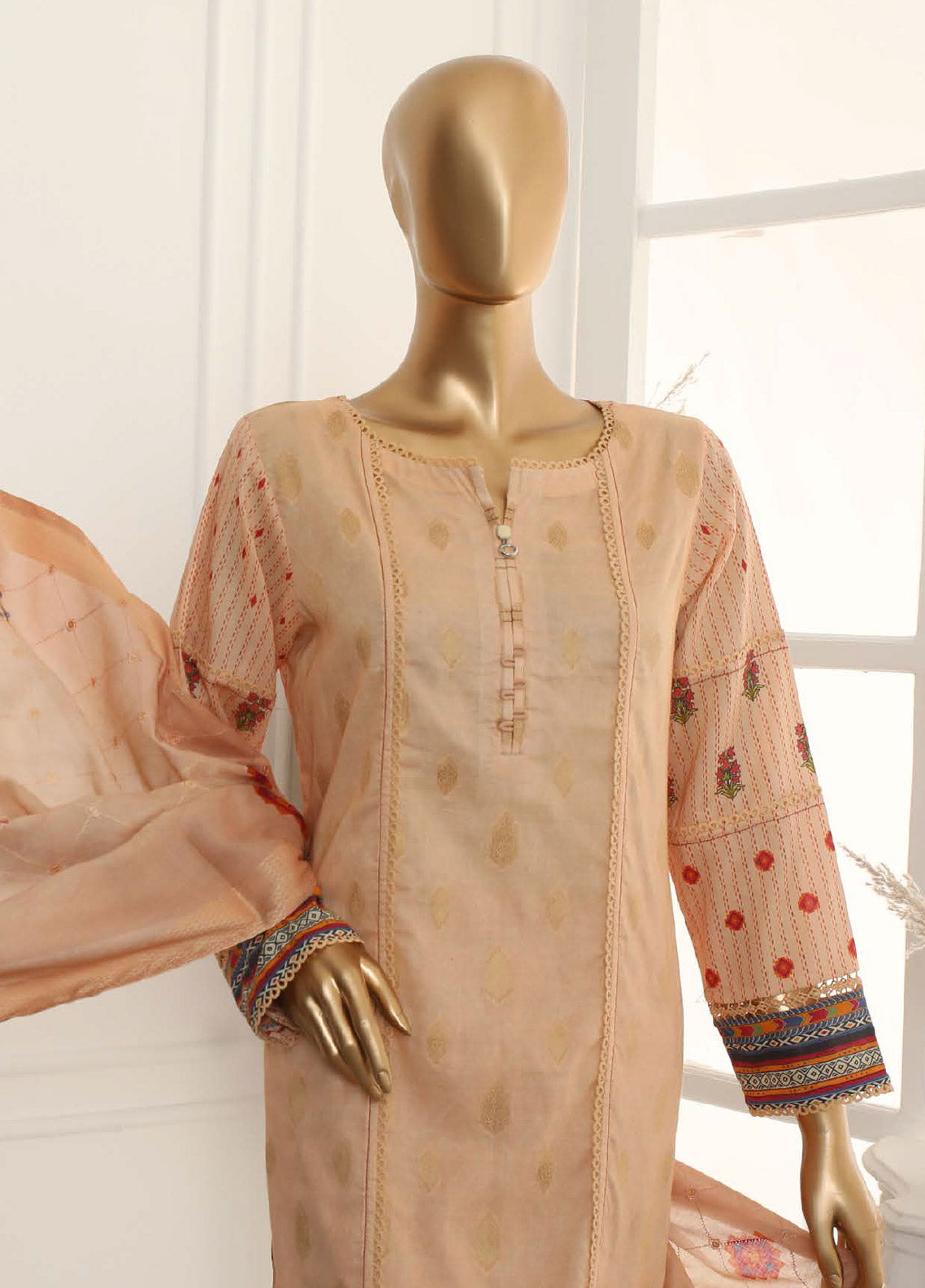 D#15990 HZ Diamond Nayab Emb Lawn Collection 123 D#15990 HZ Diamond Nayab Emb Lawn Collection 123