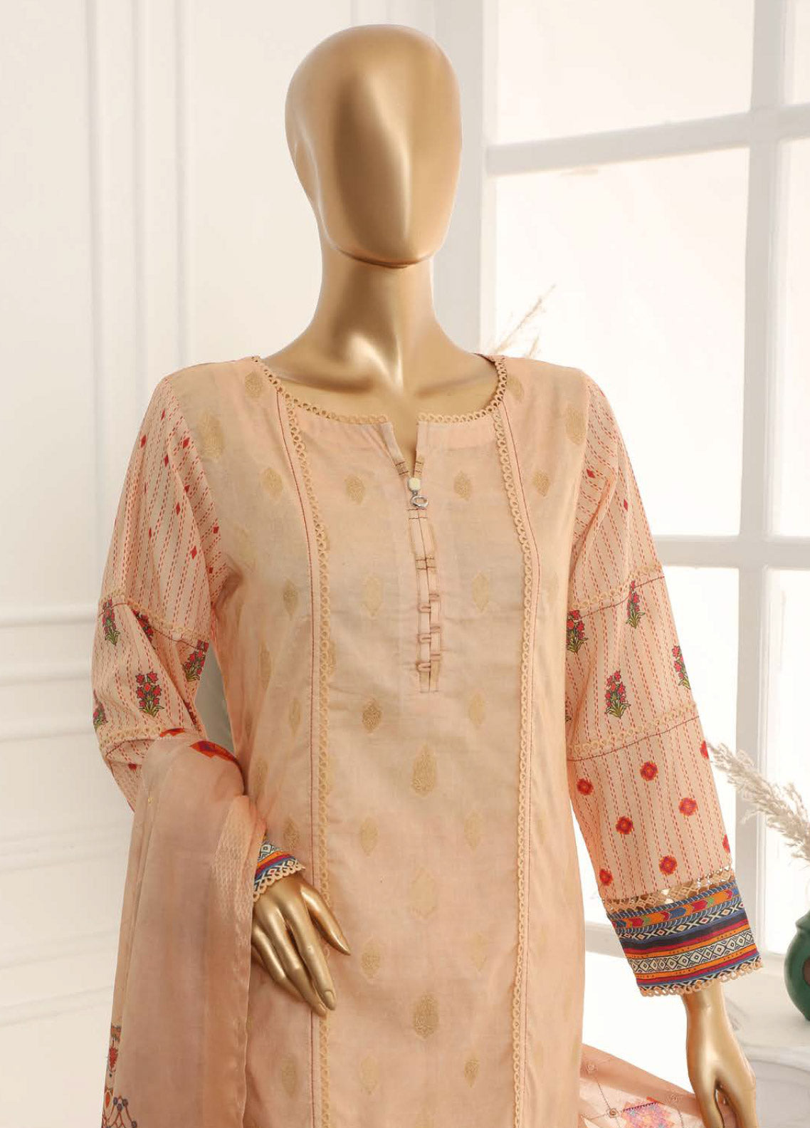 D#15990 HZ Diamond Nayab Emb Lawn Collection 123 D#15990 HZ Diamond Nayab Emb Lawn Collection 123