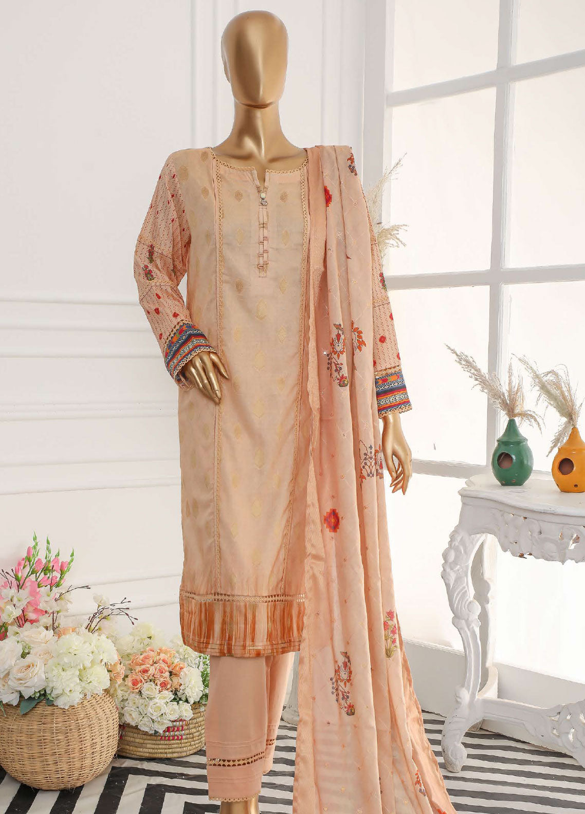 D#15990 HZ Diamond Nayab Emb Lawn Collection 123 D#15990 HZ Diamond Nayab Emb Lawn Collection 123