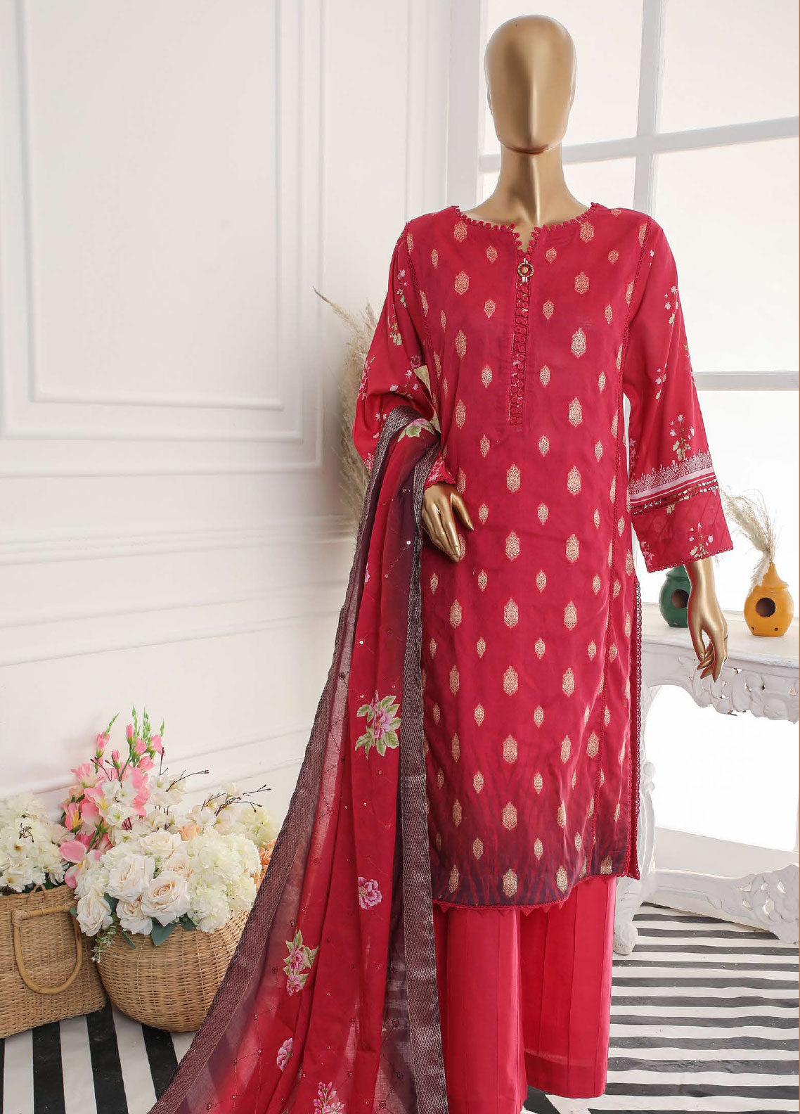 D#15991 HZ Diamond Nayab Emb Lawn Collection 123 D#15991 HZ Diamond Nayab Emb Lawn Collection 123