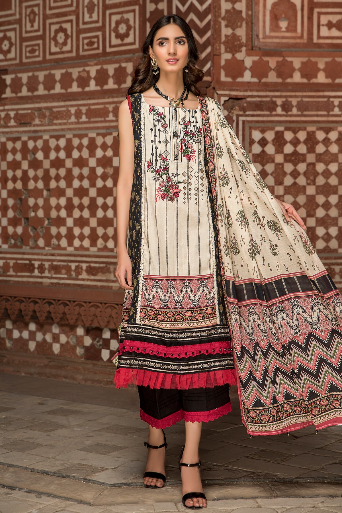 Taragini Unstitched 3 Piece Nadira Taragini Unstitched 3 Piece Nadira