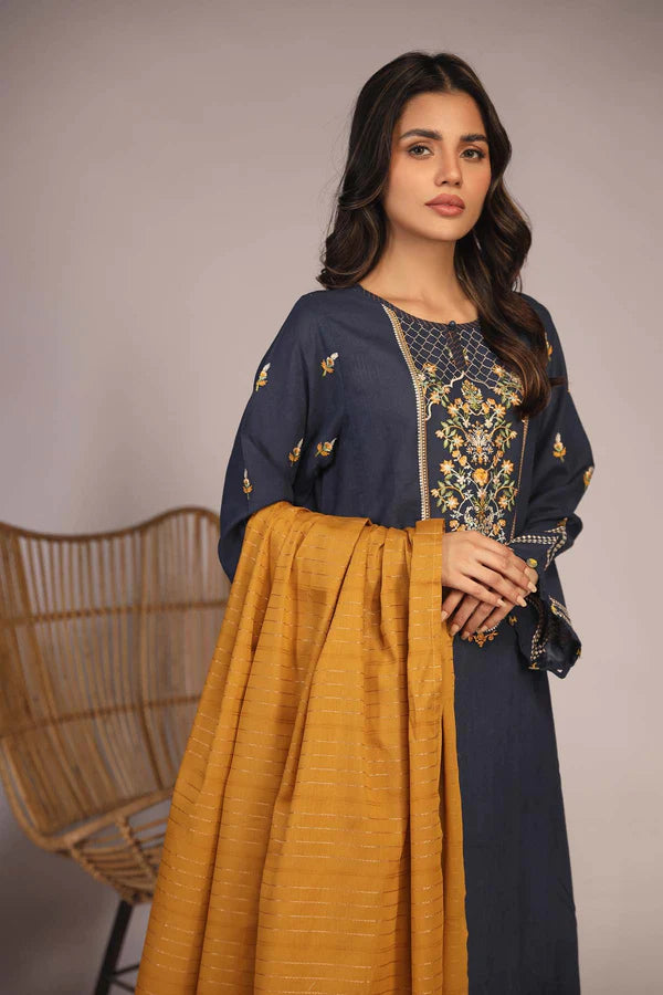 D#07 Sahar Eid Festive Emb Lawn Collection 323 D#07 Sahar Eid Festive Emb Lawn Collection 323