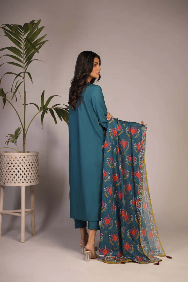 D#06 Sahar Eid Festive Emb Lawn Collection 323 D#06 Sahar Eid Festive Emb Lawn Collection 323