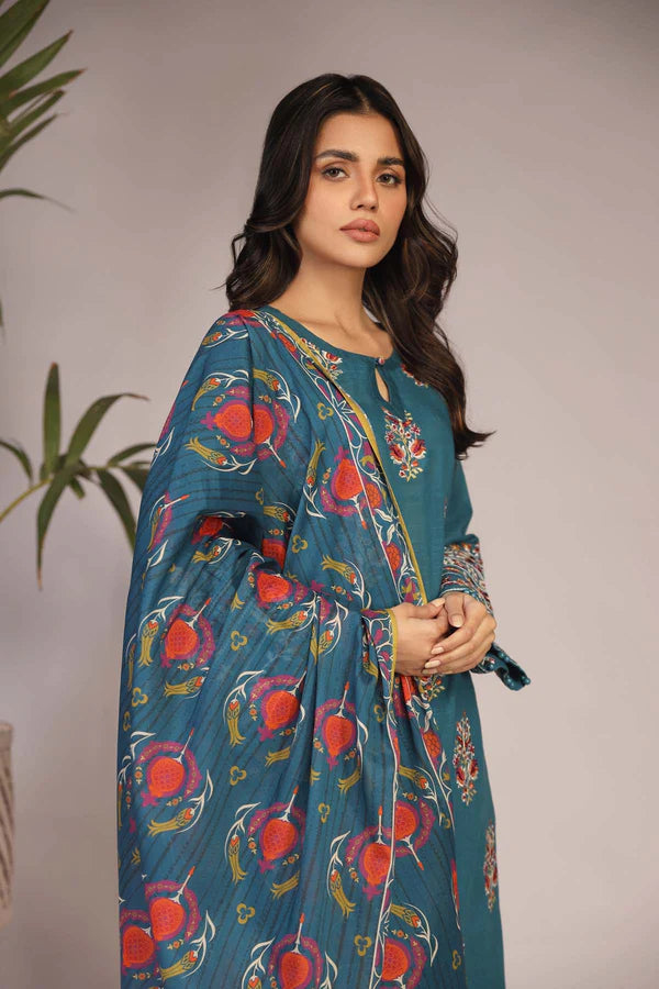 D#06 Sahar Eid Festive Emb Lawn Collection 323 D#06 Sahar Eid Festive Emb Lawn Collection 323