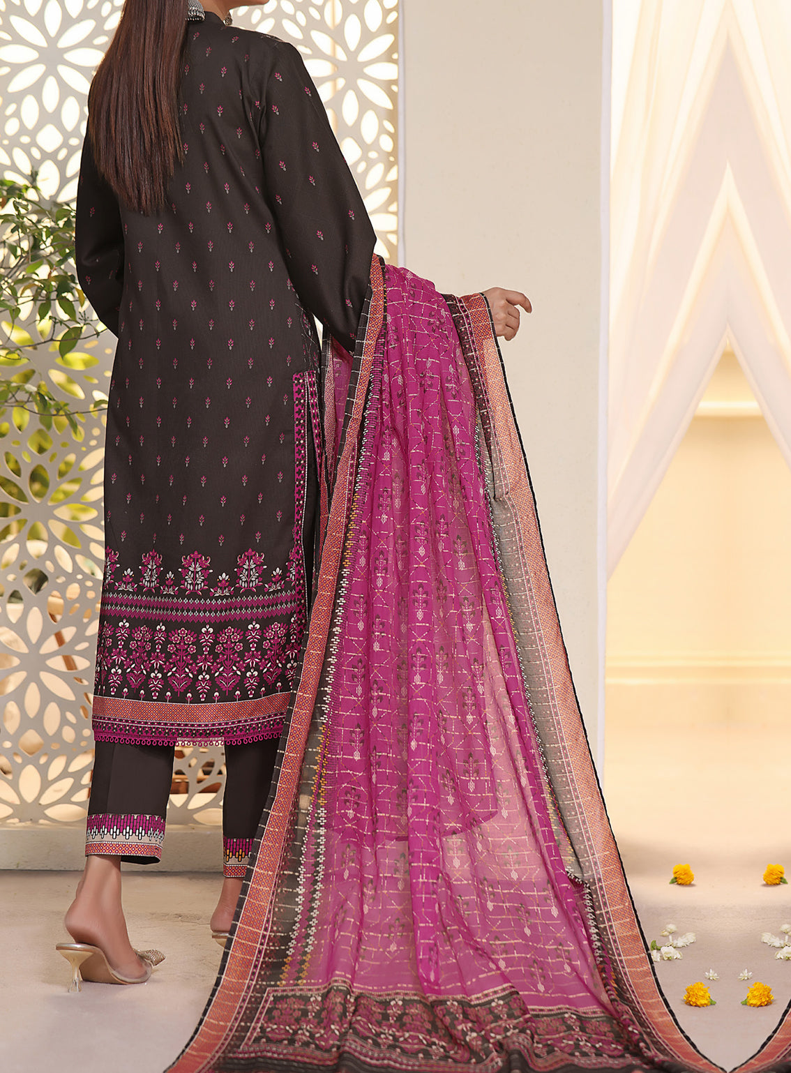 VS Anmol Printed Cottel Unstitched 3 Piece Suit - 242 VS Anmol Printed Cottel Unstitched 3 Piece Suit - 242