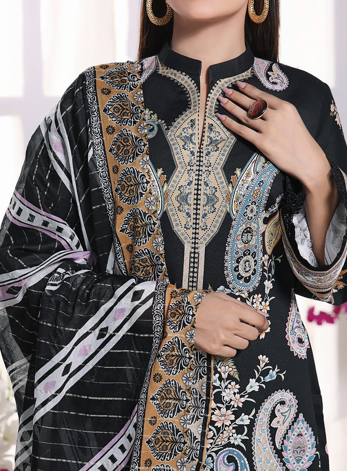 VS Anmol Printed Cottel Unstitched 3 Piece Suit - 244 VS Anmol Printed Cottel Unstitched 3 Piece Suit - 244