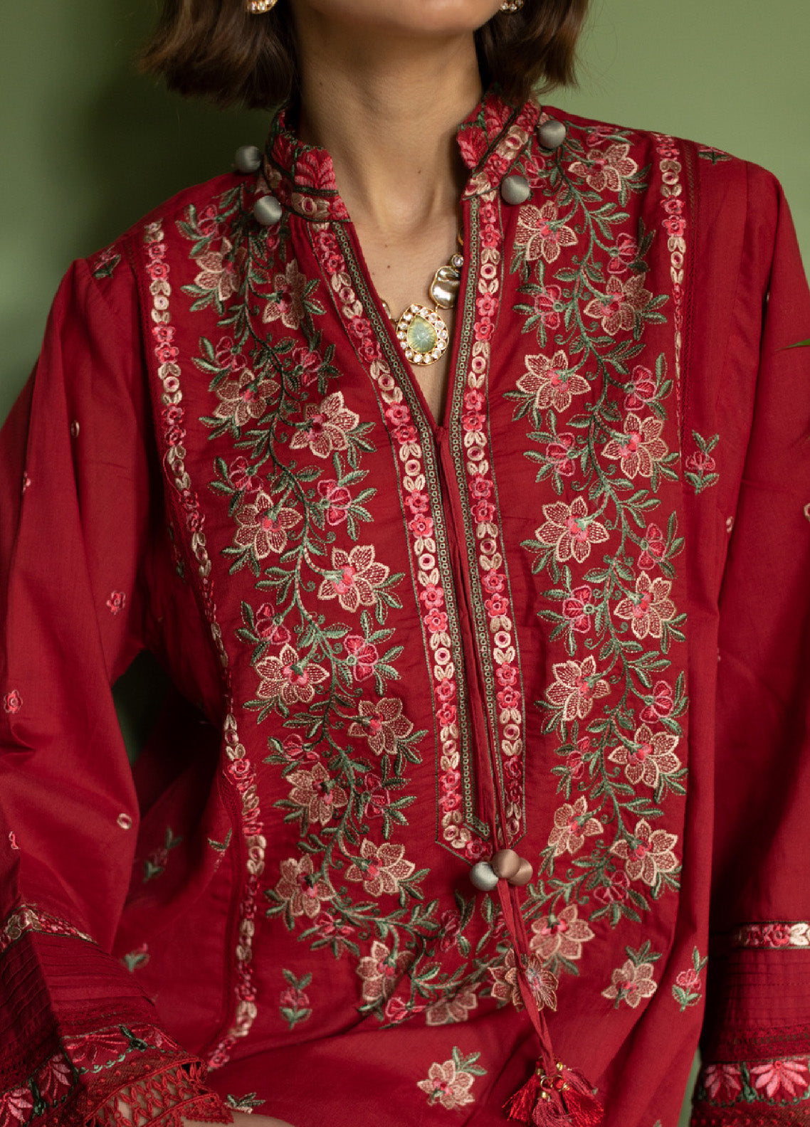 Vital Spring by Sobia Nazir Embroidered Lawn 3 Piece Unstitched Suit SN24VS SVS24-10B Vital Spring by Sobia Nazir Embroidered Lawn 3 Piece Unstitched Suit SN24VS SVS24-10B