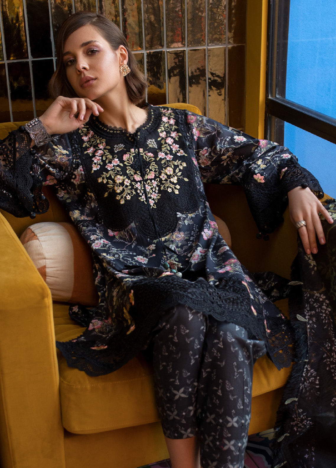 Vital Spring by Sobia Nazir Embroidered Lawn 3 Piece Unstitched Suit SN24VS SVS24-3B Vital Spring by Sobia Nazir Embroidered Lawn 3 Piece Unstitched Suit SN24VS SVS24-3B