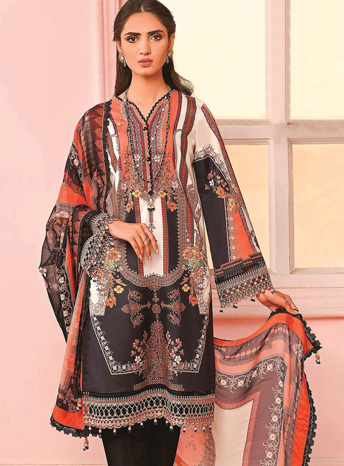 Viva Prints by Anaya Embroidered Lawn Unstitched 3 Piece Suit - AKC23VPL 08 VAANYA Viva Prints by Anaya Embroidered Lawn Unstitched 3 Piece Suit - AKC23VPL 08 VAANYA