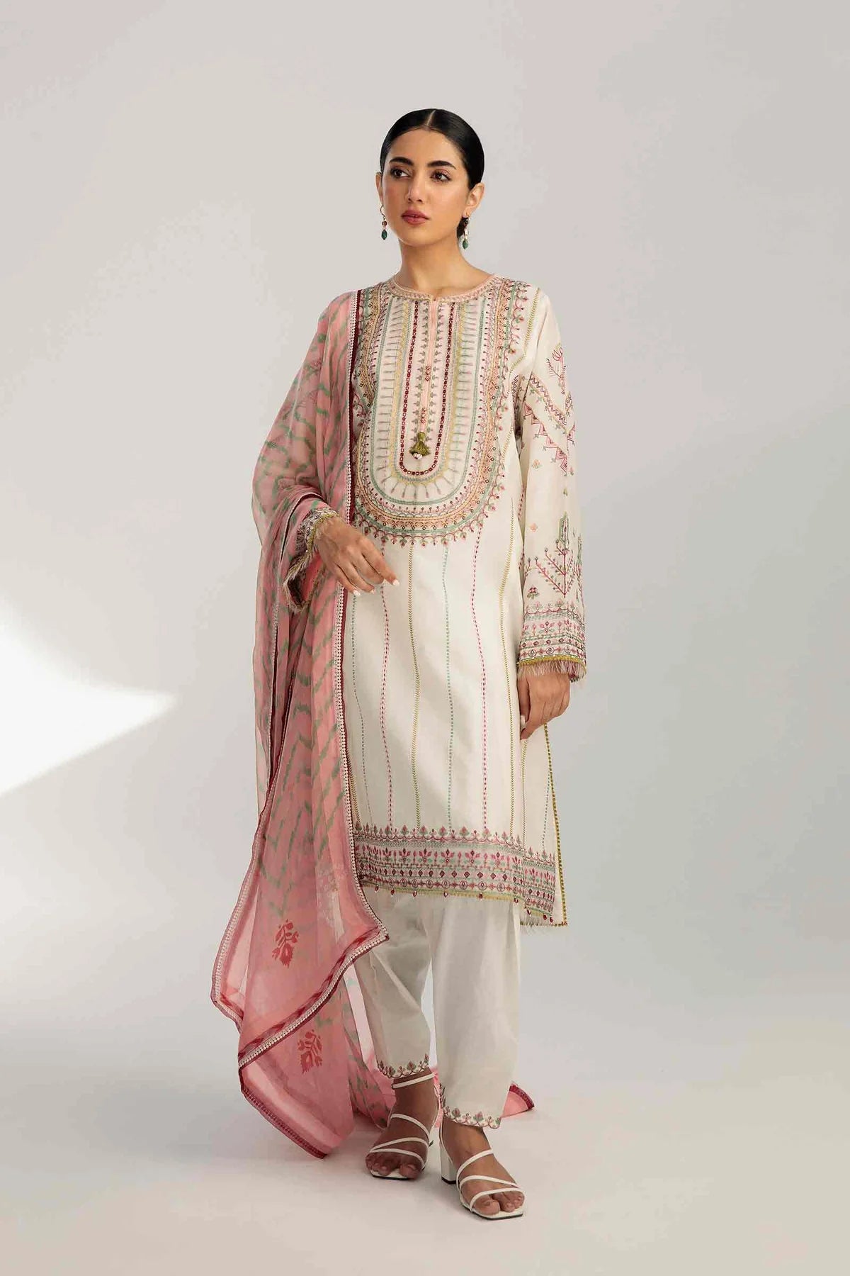 D#4B Zara Shahjahan Coco Emb Lawn Collection 223 D#4B Zara Shahjahan Coco Emb Lawn Collection 223