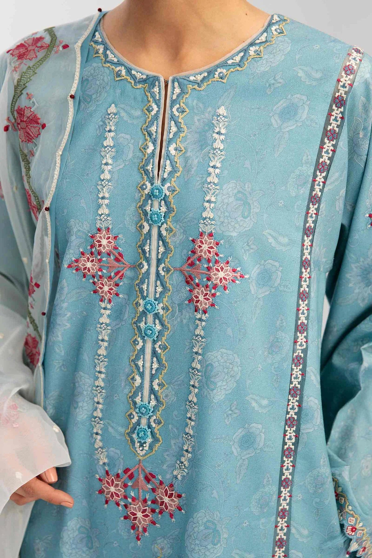 D#6B Zara Shahjahan Coco Emb Lawn Collection 223 D#6B Zara Shahjahan Coco Emb Lawn Collection 223