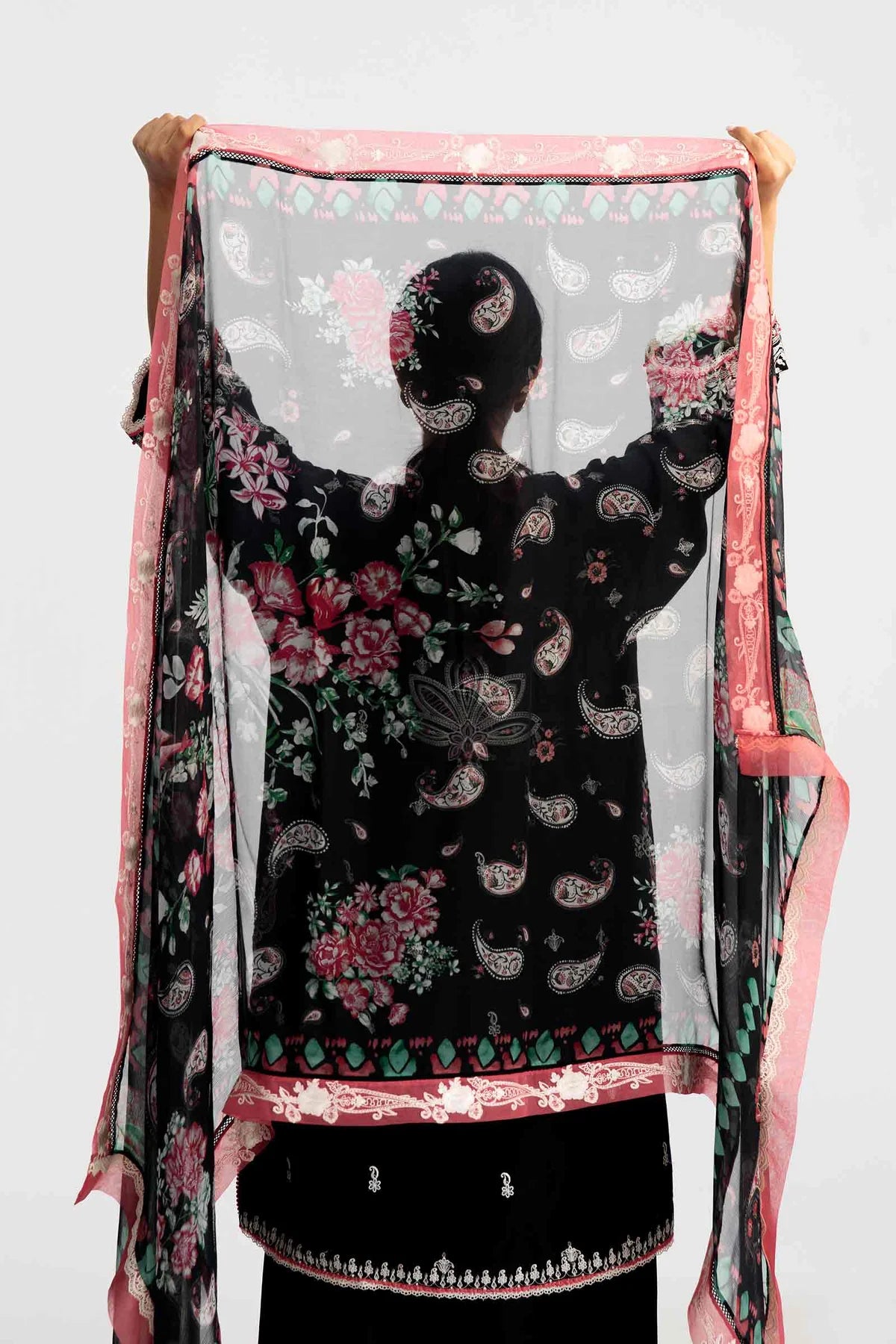 D#9B Zara Shahjahan Coco Emb Lawn Collection 223 D#9B Zara Shahjahan Coco Emb Lawn Collection 223