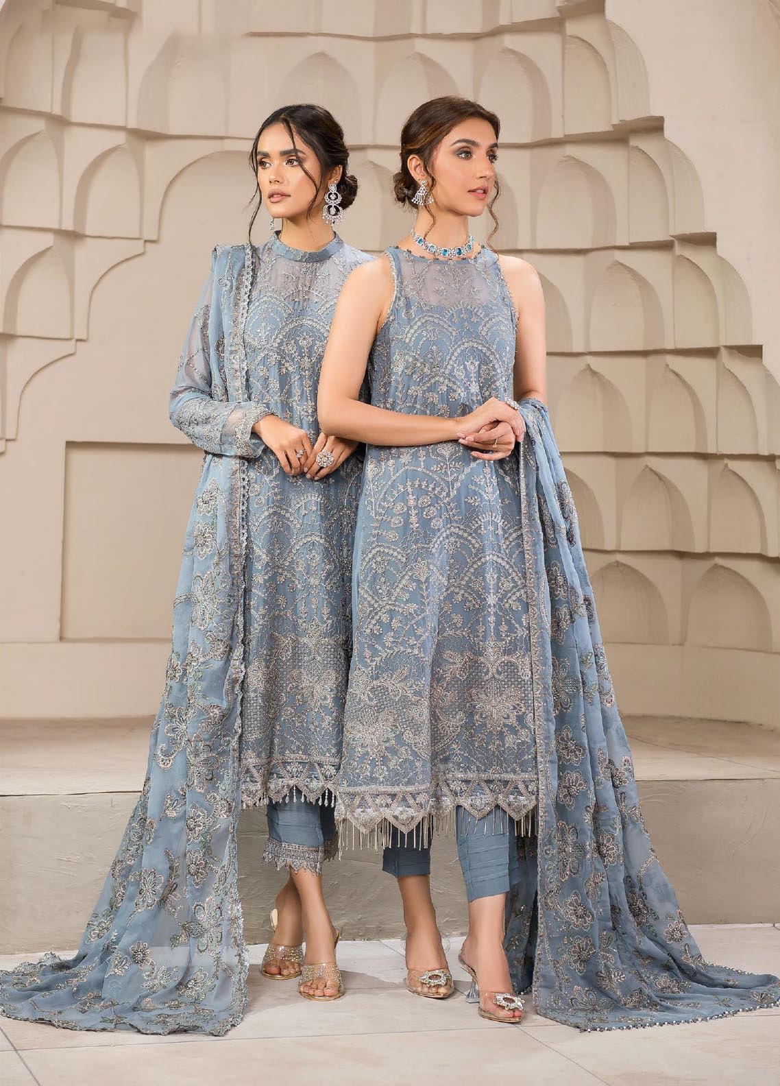 Falak By Zarif Embroidered Chiffon Unstitched 3 Piece Suit - 05 Falak By Zarif Embroidered Chiffon Unstitched 3 Piece Suit - 05