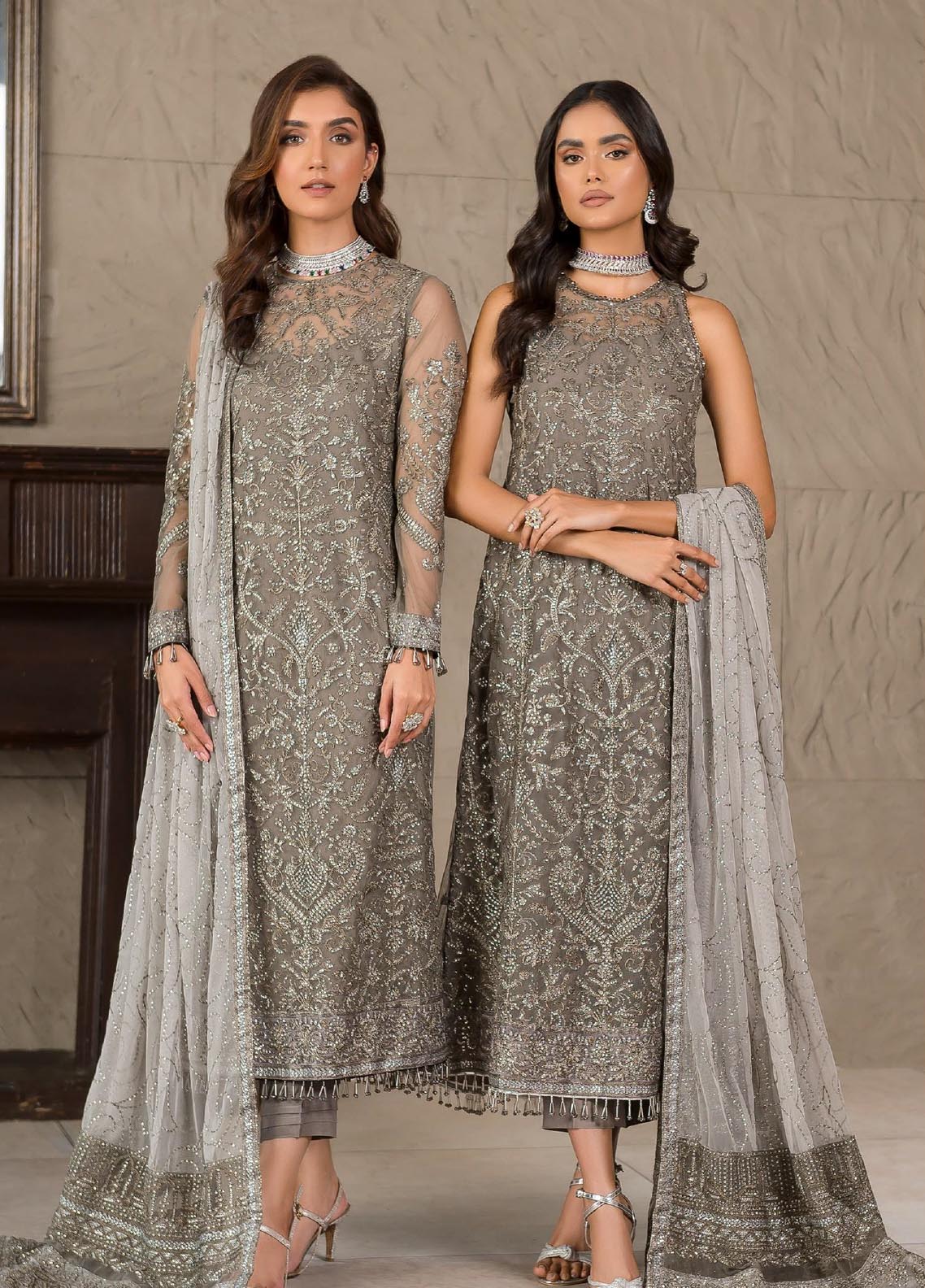 Falak By Zarif Embroidered Chiffon Unstitched 3 Piece Suit - 06 Falak By Zarif Embroidered Chiffon Unstitched 3 Piece Suit - 06