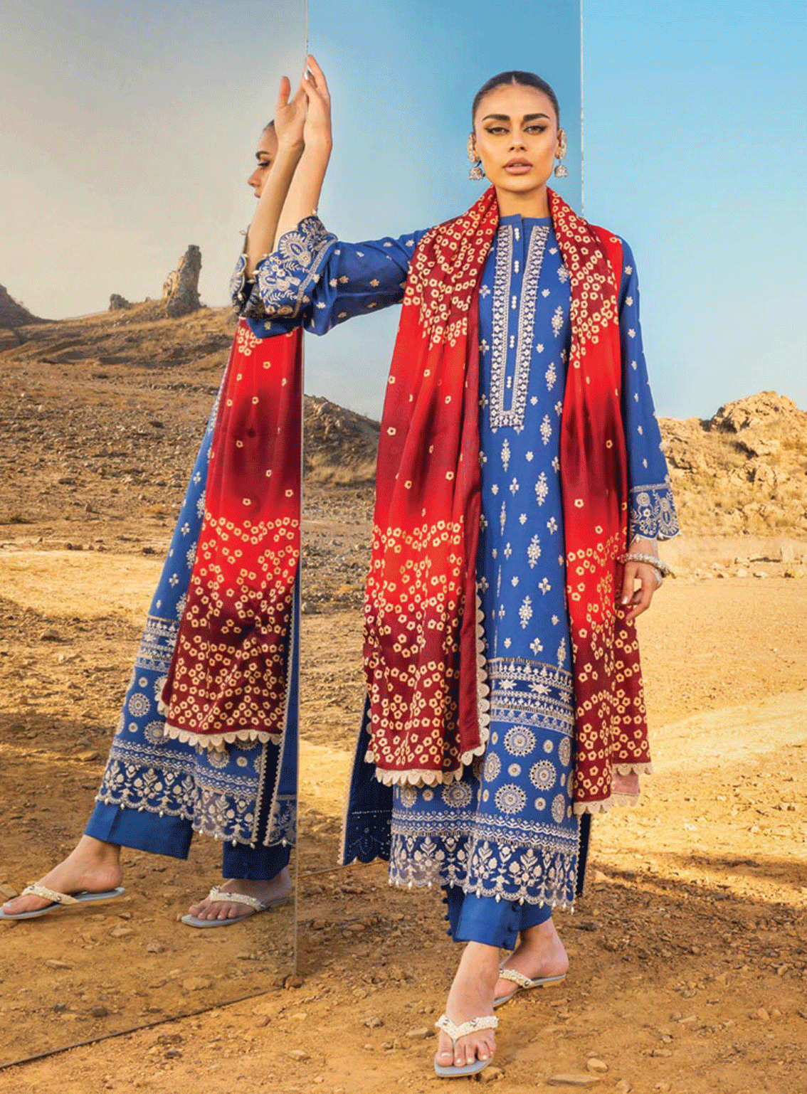 Zainab Chottani Embroidered Lawn Unstitched 3 Piece Suit - ZC23CL 5B CHUNARI Zainab Chottani Embroidered Lawn Unstitched 3 Piece Suit - ZC23CL 5B CHUNARI