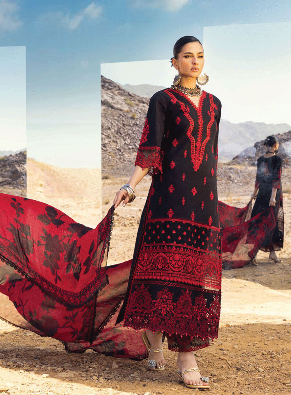 Zainab Chottani Embroidered Lawn Unstitched 3 Piece Suit - ZC23CL 7A MAHAL Zainab Chottani Embroidered Lawn Unstitched 3 Piece Suit - ZC23CL 7A MAHAL