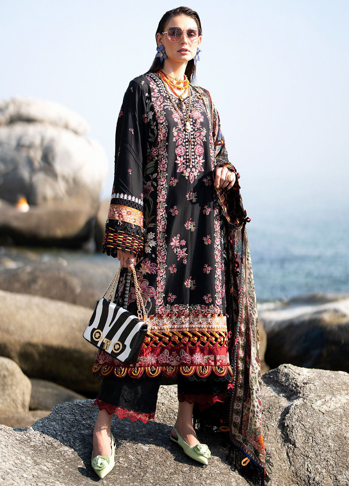 Alif By AJR Couture Signature Luxury Embroidered Lawn 3 Piece Unstitched Suit AJRC24ASLL-03 NOIR Alif By AJR Couture Signature Luxury Embroidered Lawn 3 Piece Unstitched Suit AJRC24ASLL-03 NOIR