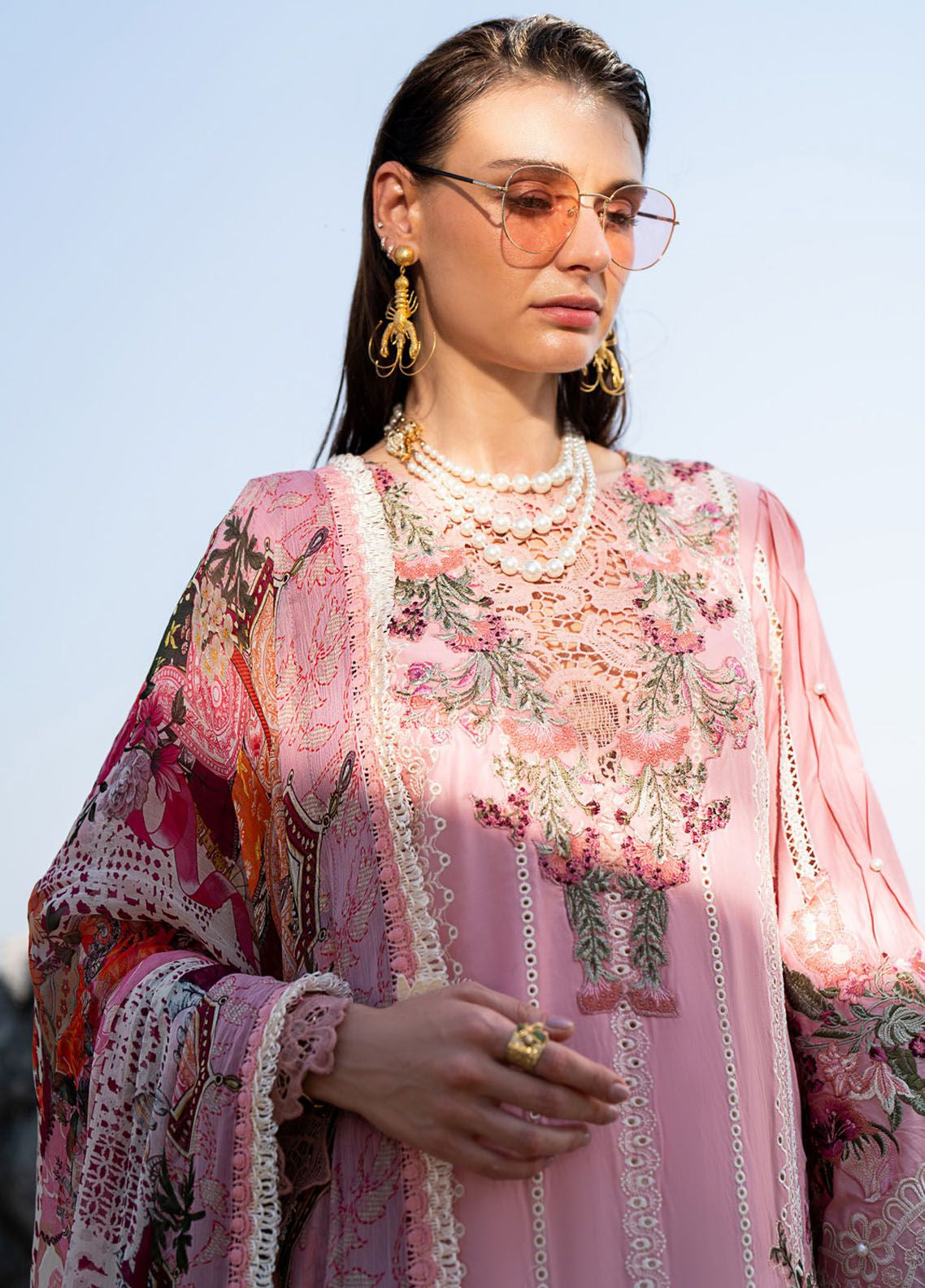 Alif By AJR Couture Signature Luxury Embroidered Lawn 3 Piece Unstitched Suit AJRC24ASLL-04 ROSY Alif By AJR Couture Signature Luxury Embroidered Lawn 3 Piece Unstitched Suit AJRC24ASLL-04 ROSY